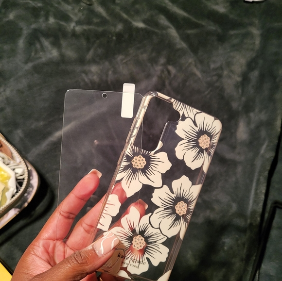 GS21FE case - Picture 4 of 4